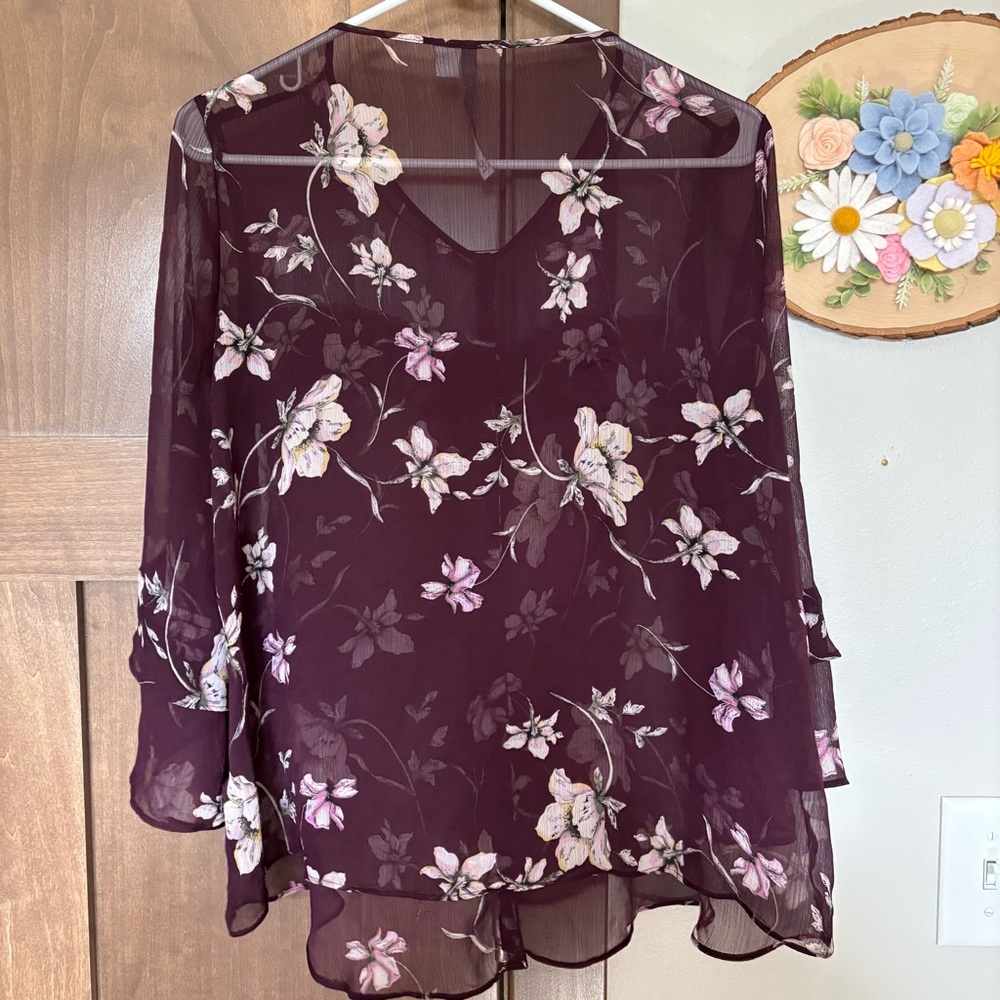 Women's LC Lauren Conrad Ruffle Chiffon Blouse Size L Wine Floral - Picture 5 of 6